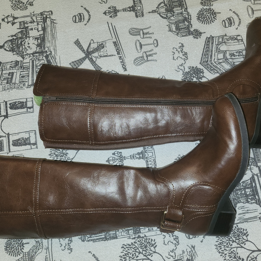 Unisa Brown Heeled Boots Classic Design
